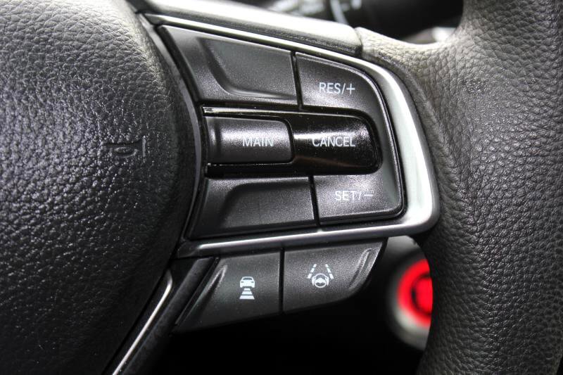 Used 2019 Honda Accord EX image 27