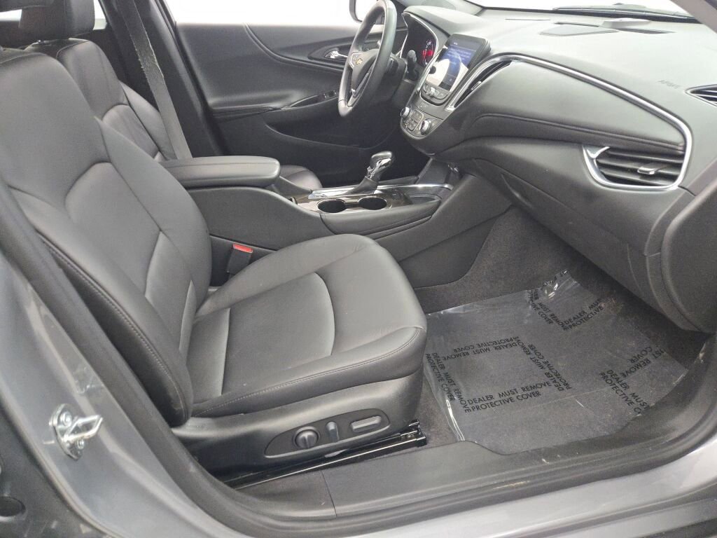 Used 2023 Chevrolet Malibu LT image 7