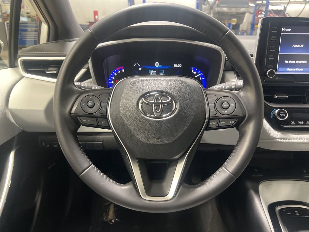 Used 2020 Toyota Corolla XSE image 19