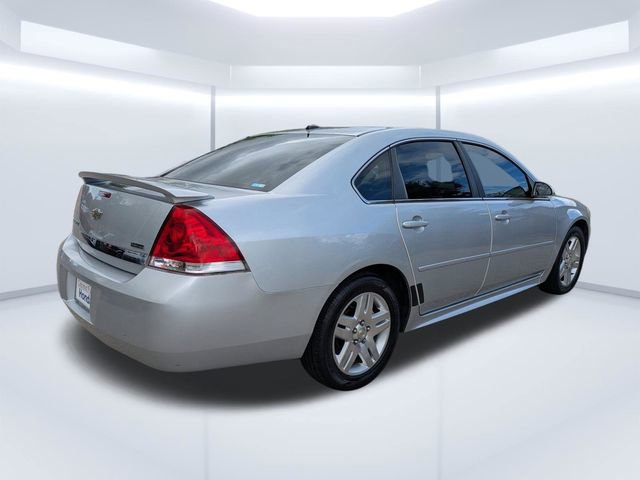 Used 2011 Chevrolet Impala LT w/ Luxury Edition Package image 4