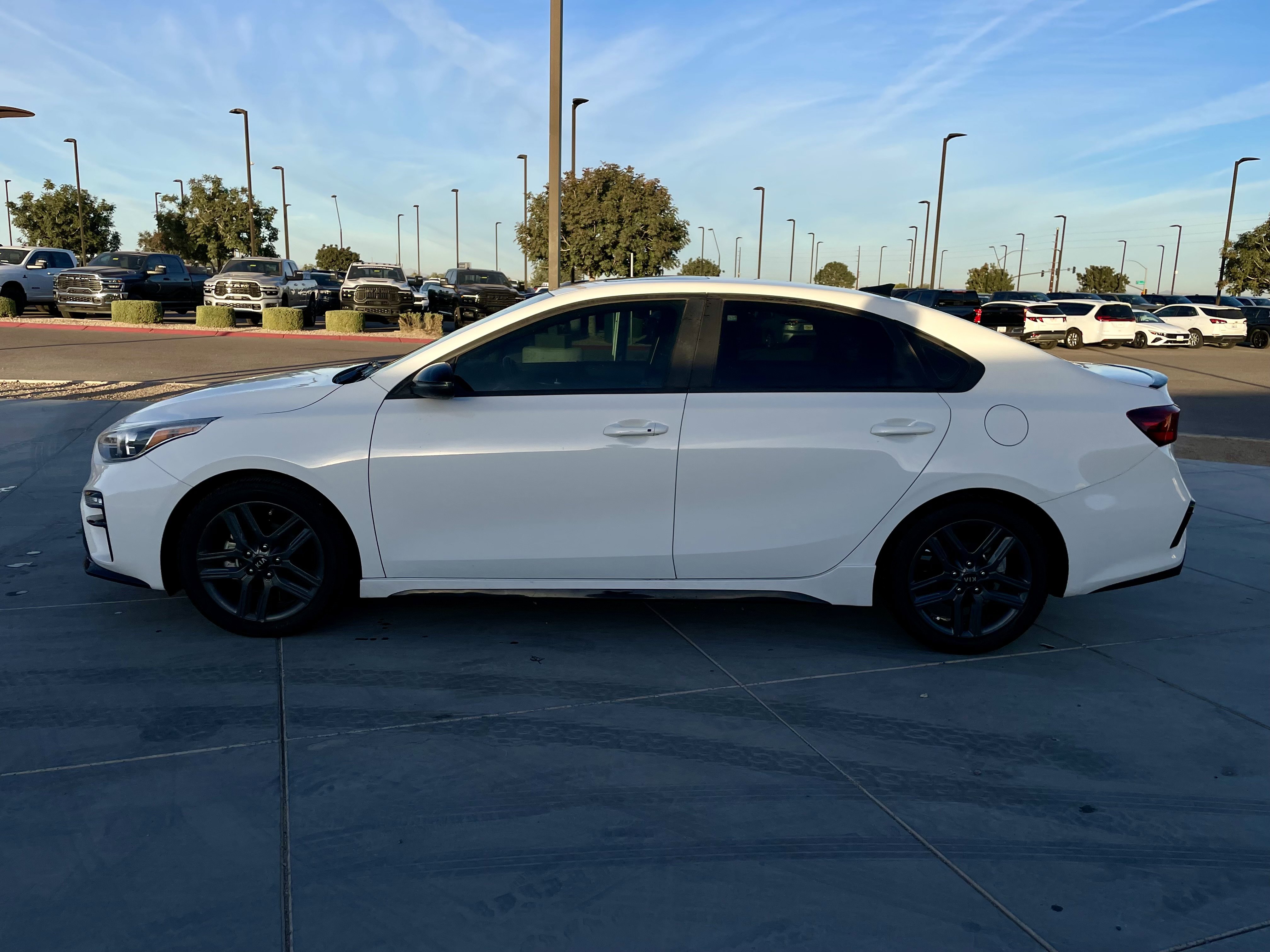 Used 2021 Kia Forte GT-Line w/ GT-Line Premium Package image 2