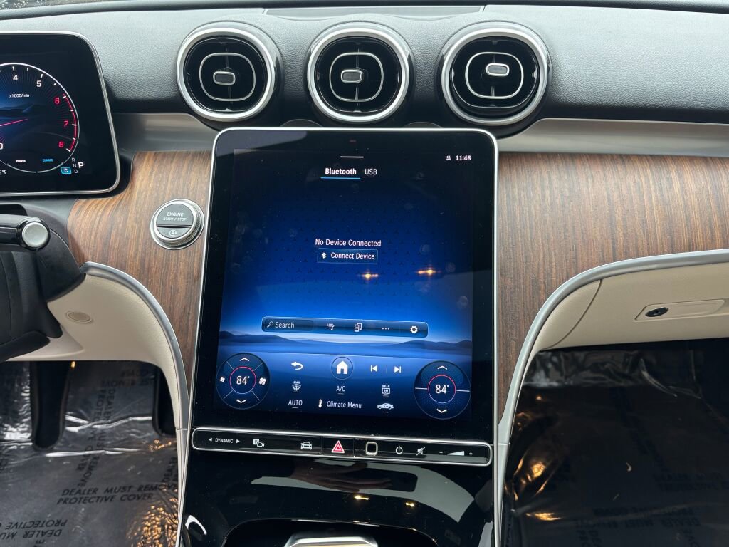 Used 2025 Mercedes-Benz C 300 4MATIC Sedan image 17