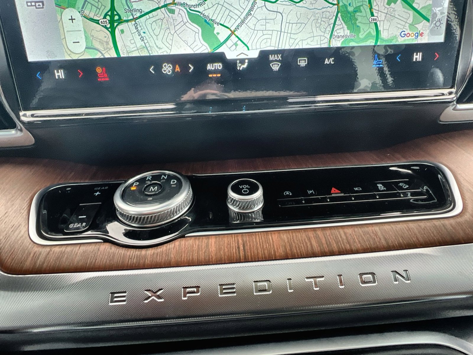 New 2025 Ford Expedition King Ranch image 21