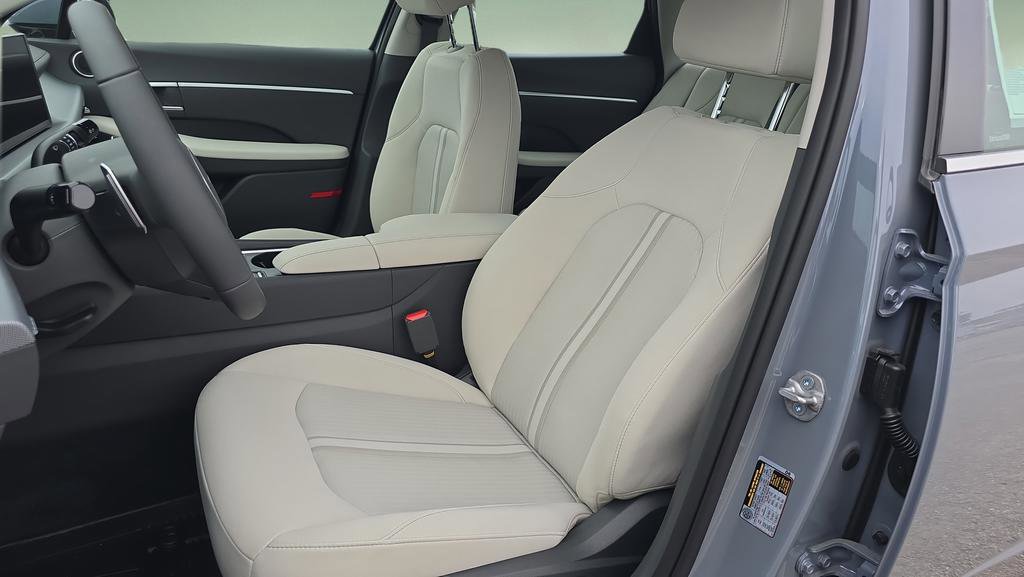 New 2026 Hyundai Sonata SEL AWD/4WD image 14