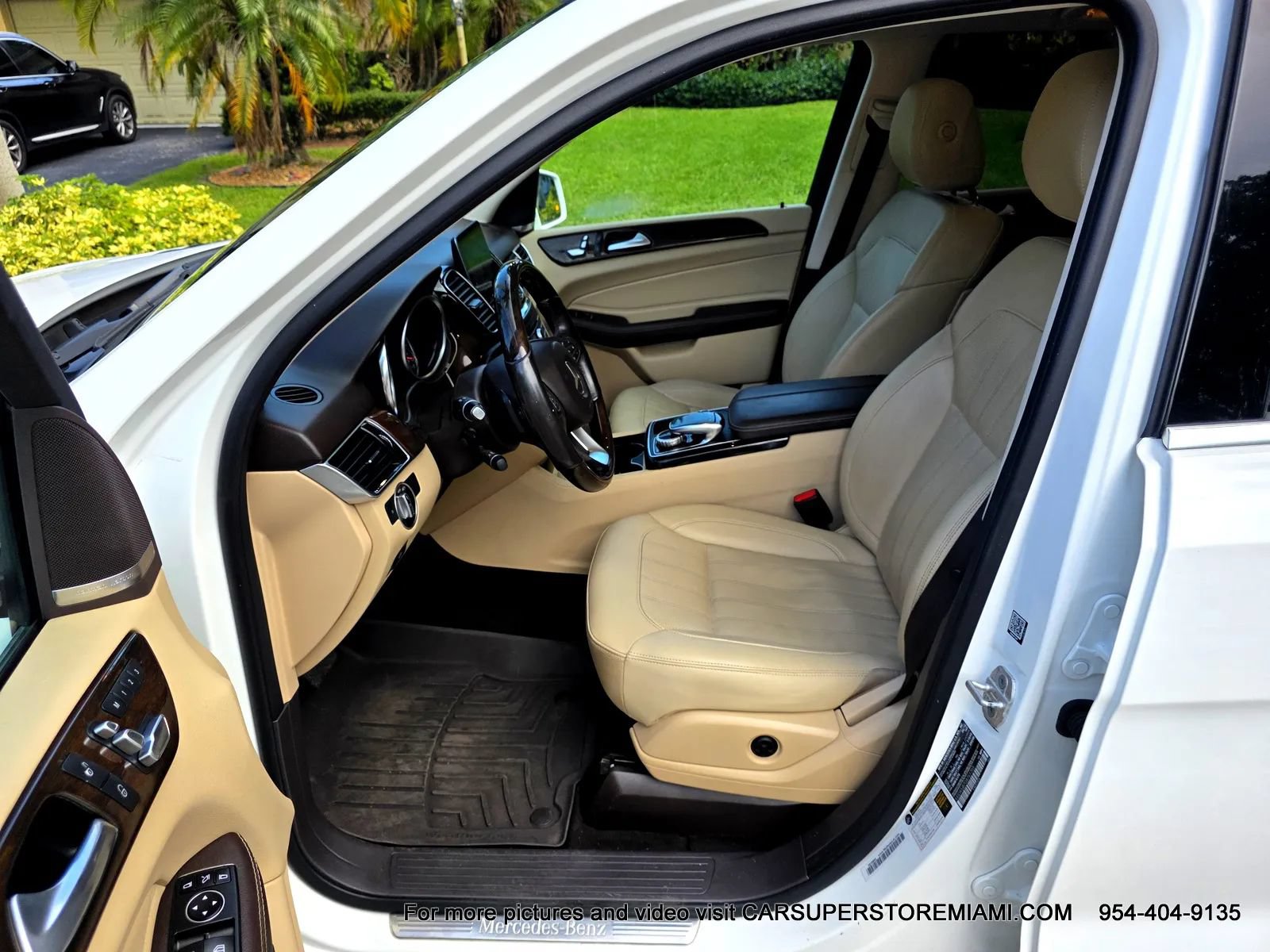 Used 2016 Mercedes-Benz GLE 350 w/ Premium Package image 28