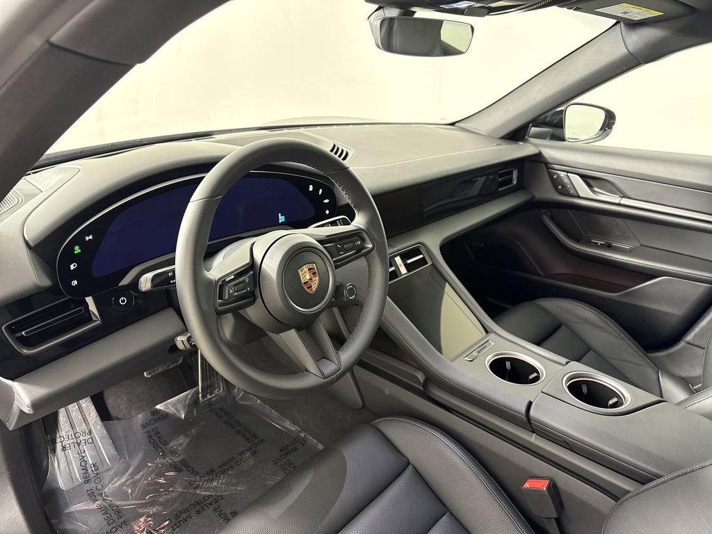 Certified 2025 Porsche Taycan image 4