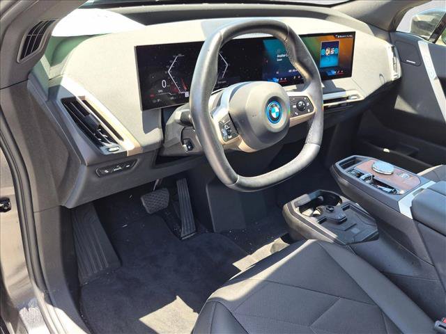 Used 2024 BMW iX xDrive50 w/ Premium Package AWD/4WD video 2