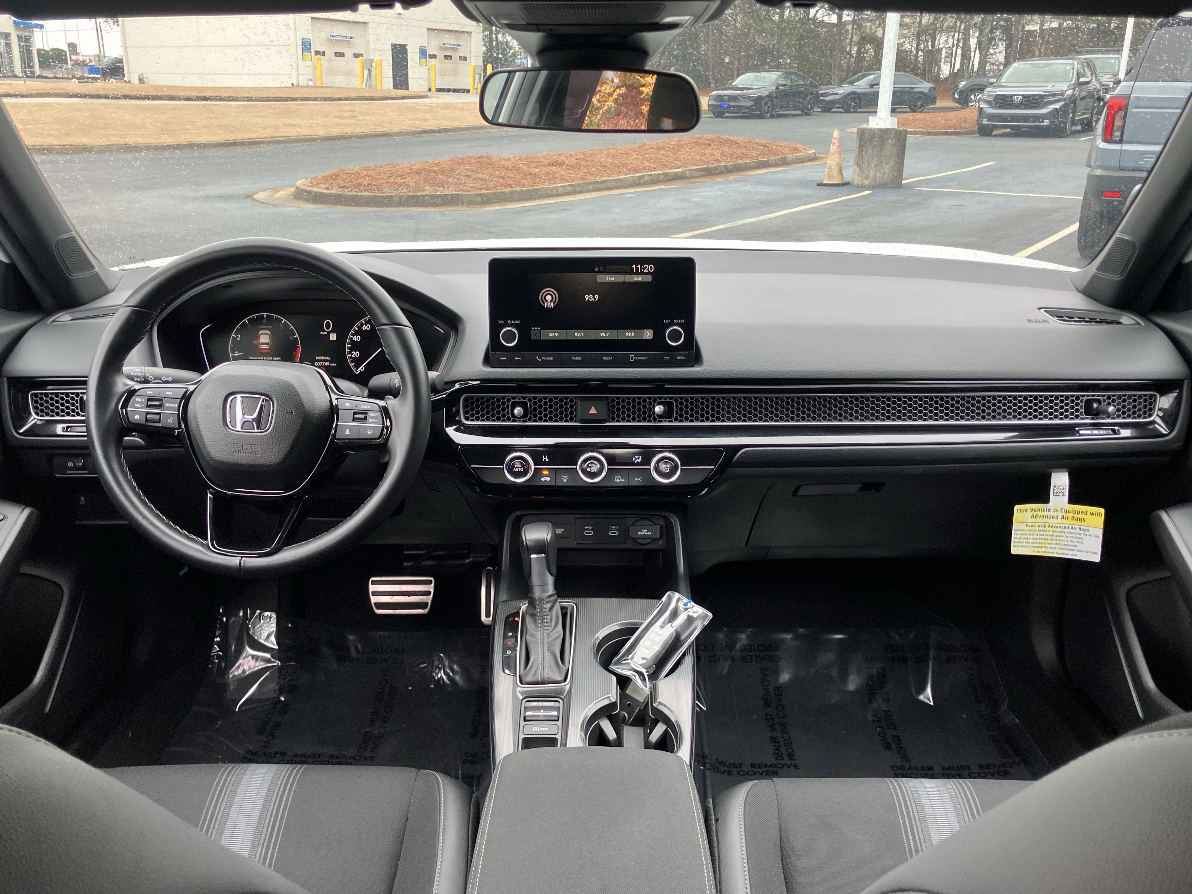 Used 2025 Honda Civic Sport image 31