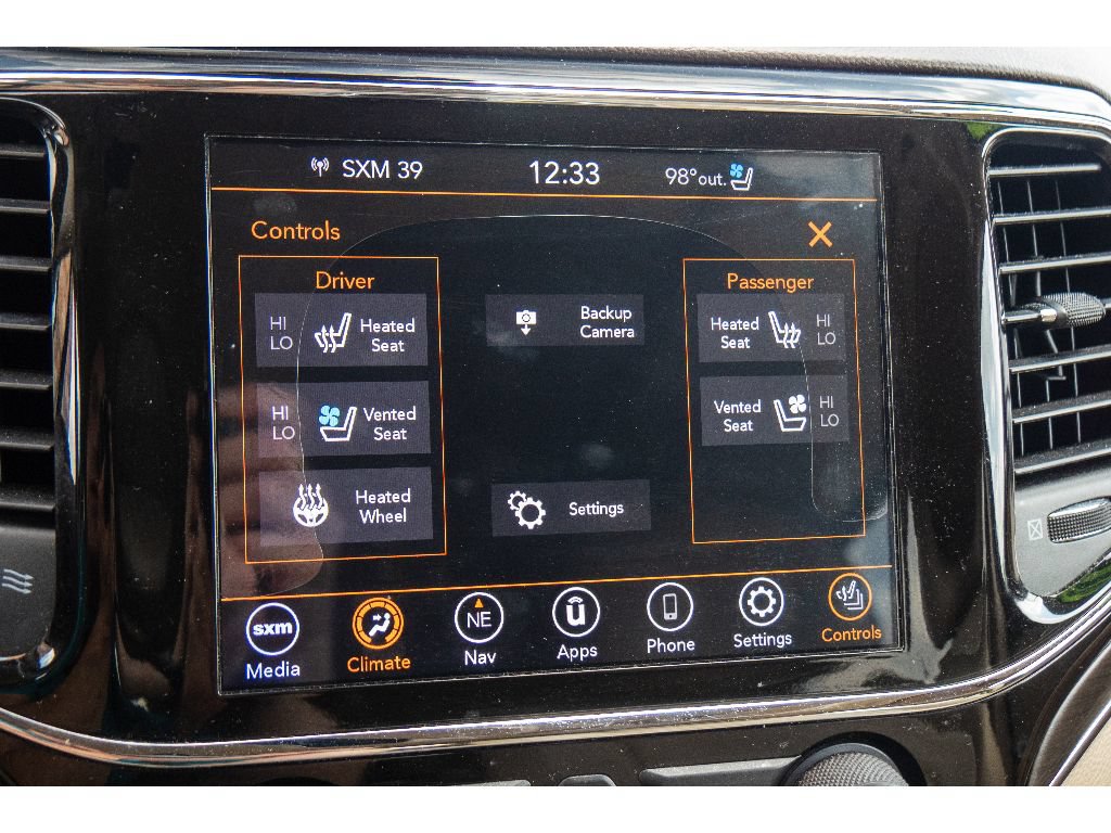 Used 2020 Jeep Grand Cherokee Overland AWD/4WD image 30