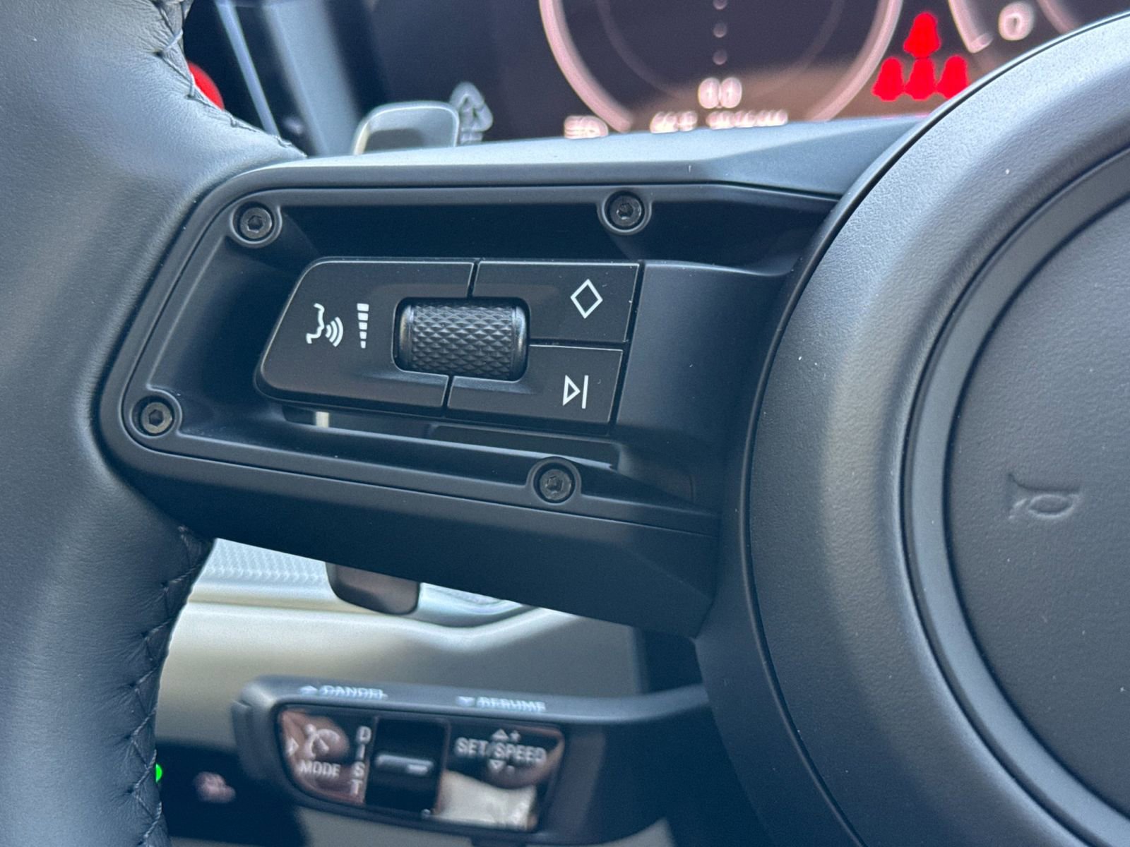 New 2026 Porsche Cayenne Coupe image 29