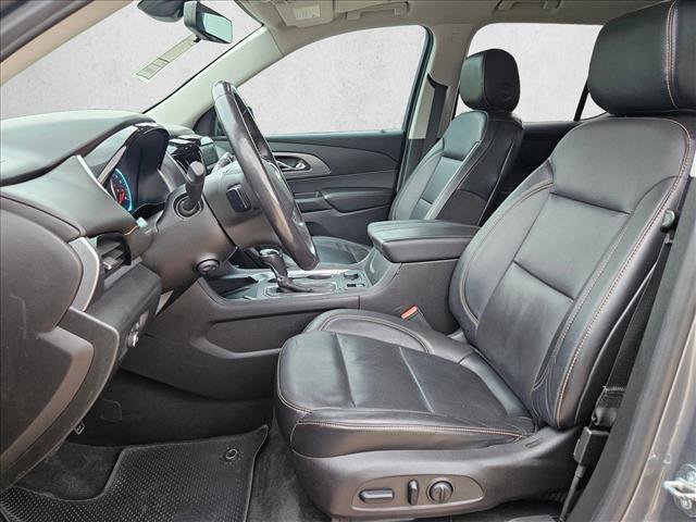 Used 2018 Chevrolet Traverse Premier w/ Driver Confidence II Package image 17