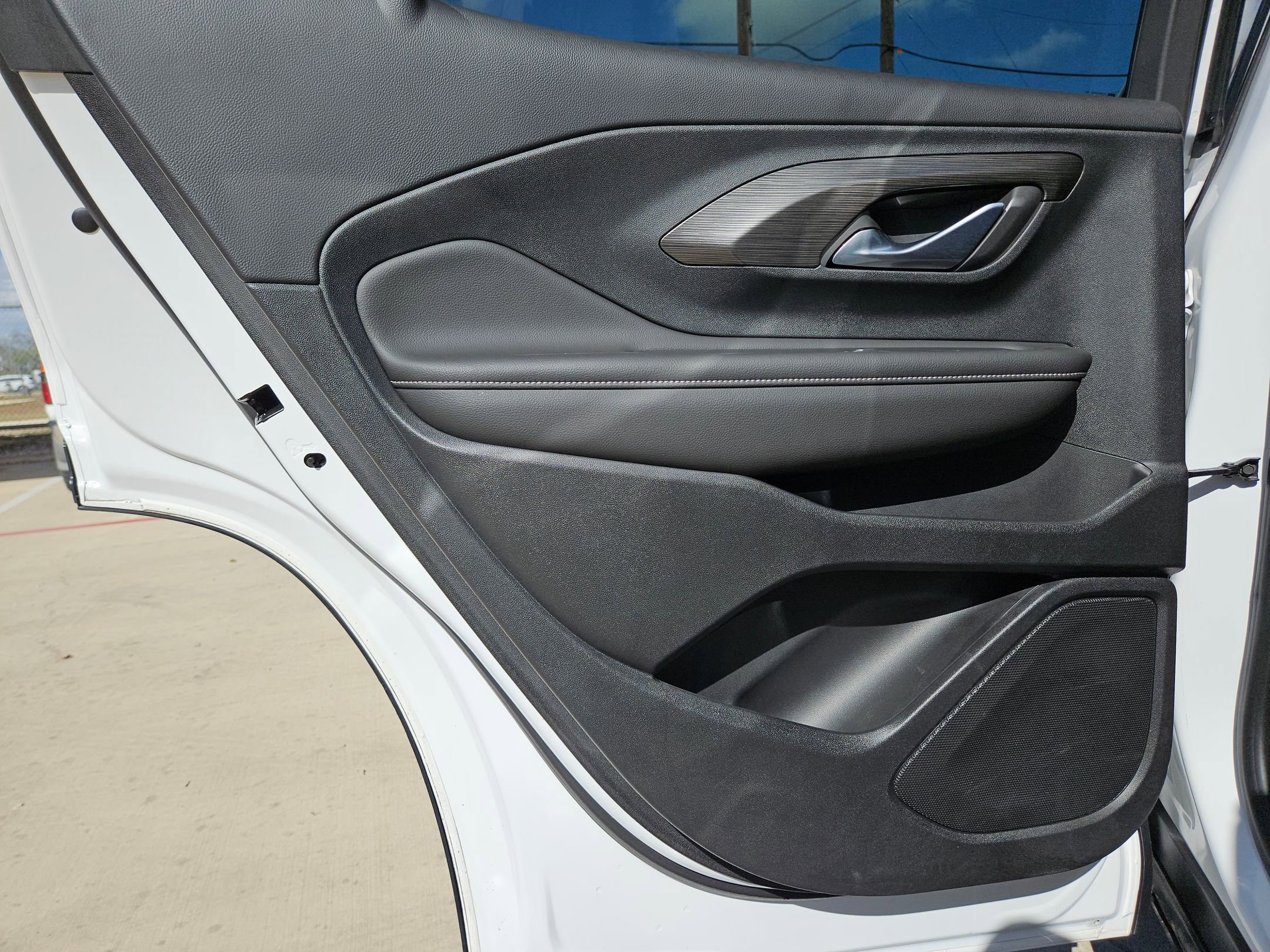 Certified 2022 GMC Terrain SLT w/ Infotainment Package II image 15