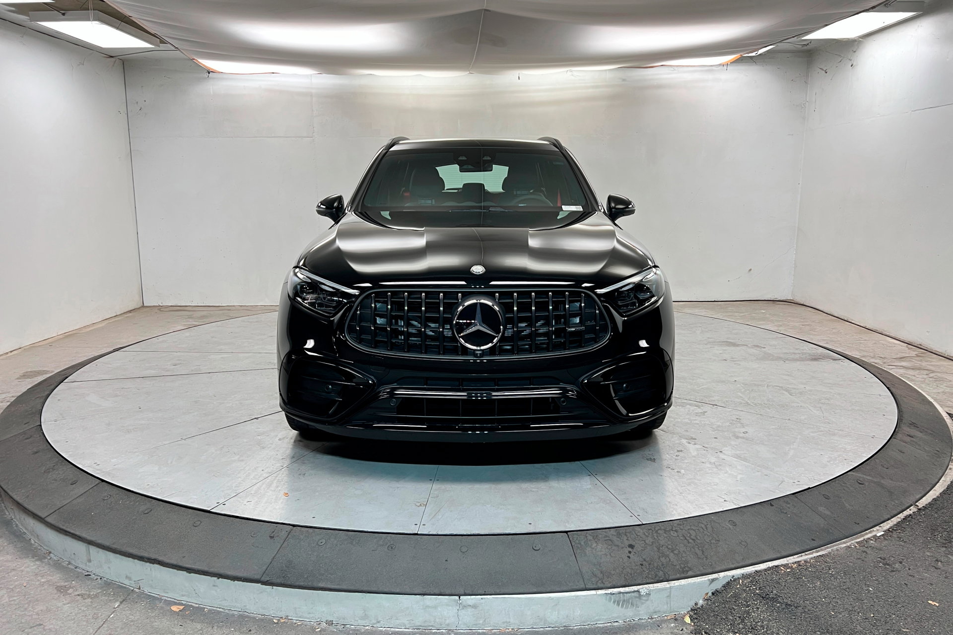 New 2026 Mercedes-Benz GLC 43 AMG 4MATIC image 8
