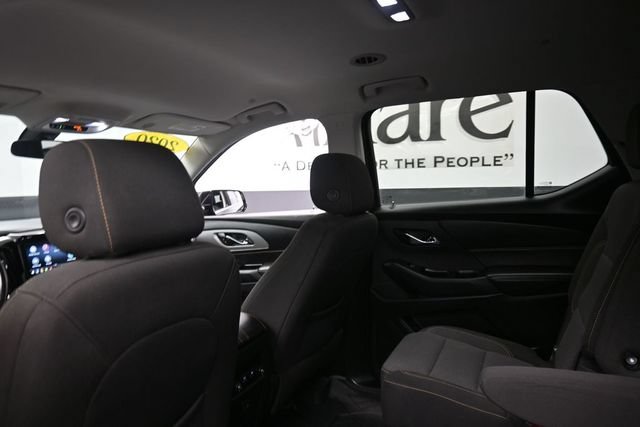 Used 2020 Chevrolet Traverse LT FWD image 25