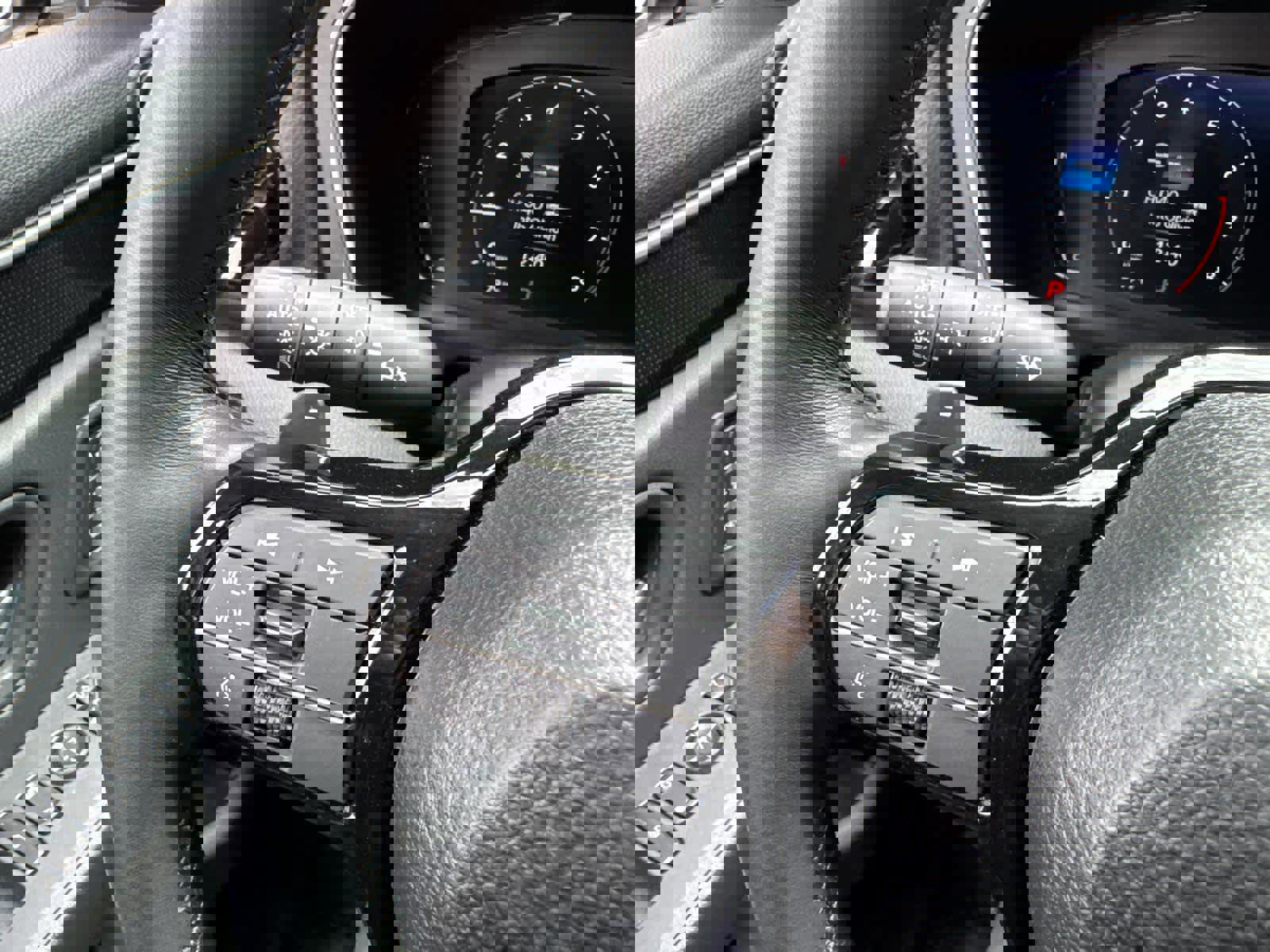 Used 2025 Honda Pilot Elite image 21