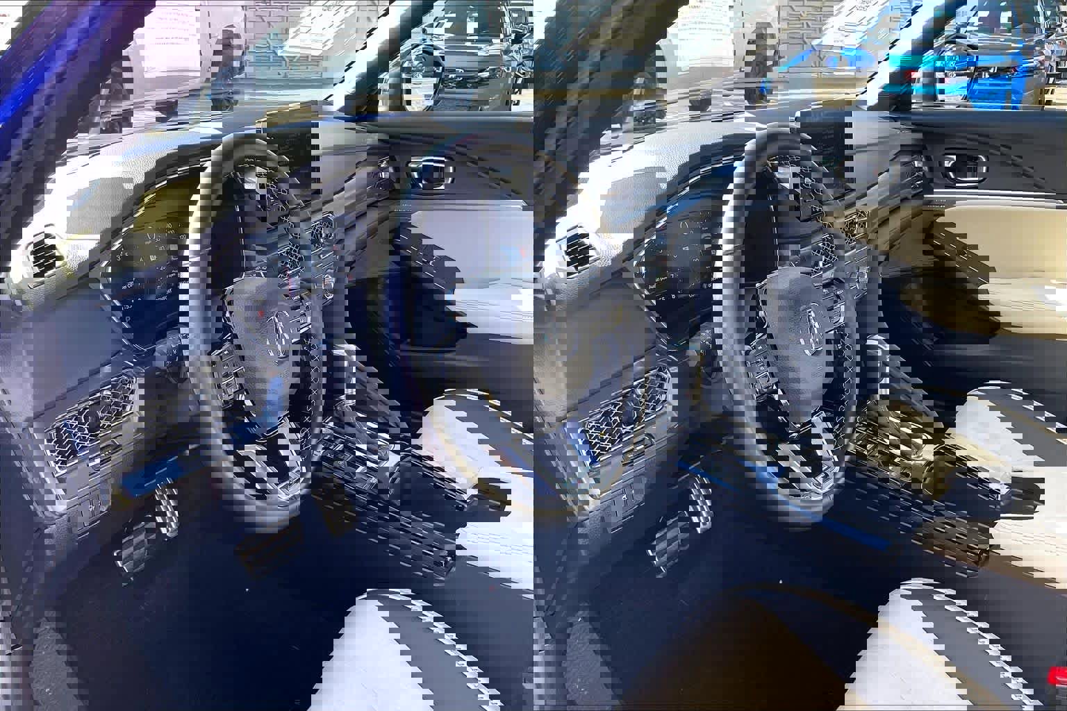 Used 2025 Acura Integra A-Spec image 16