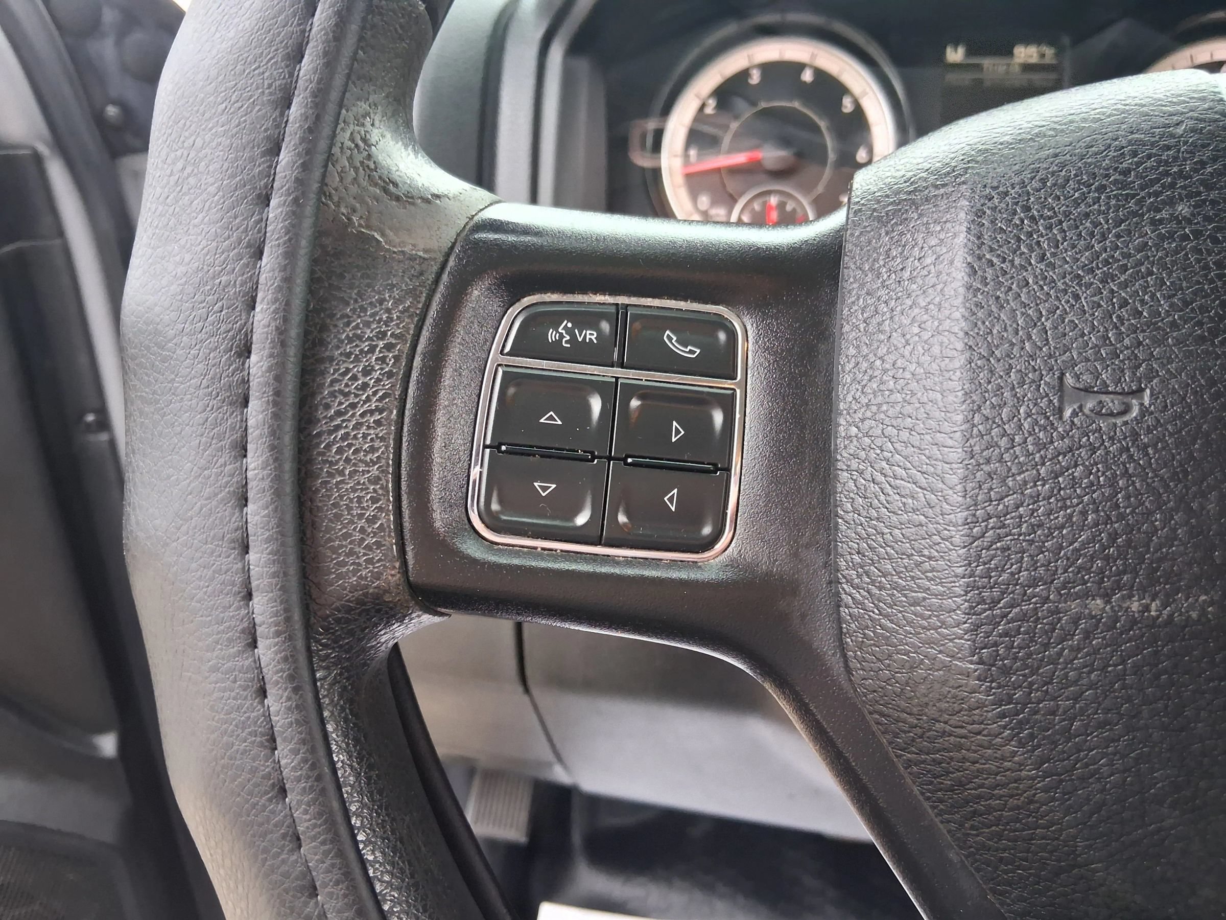 Used 2021 RAM 1500 Classic Tradesman AWD/4WD image 40