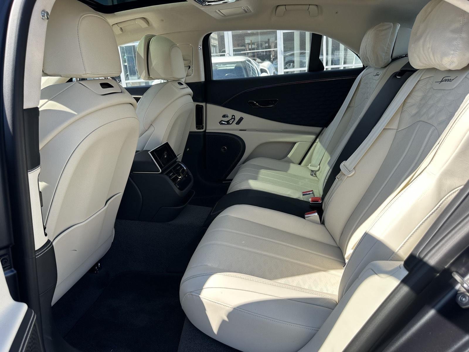 New 2026 Bentley Flying Spur Plug-In Hybrid AWD/4WD image 25