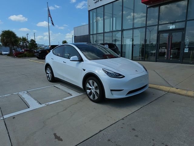 Used 2023 Tesla Model Y Long Range image 2