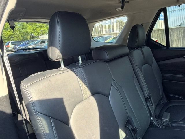 Used 2023 Honda Pilot Touring image 36