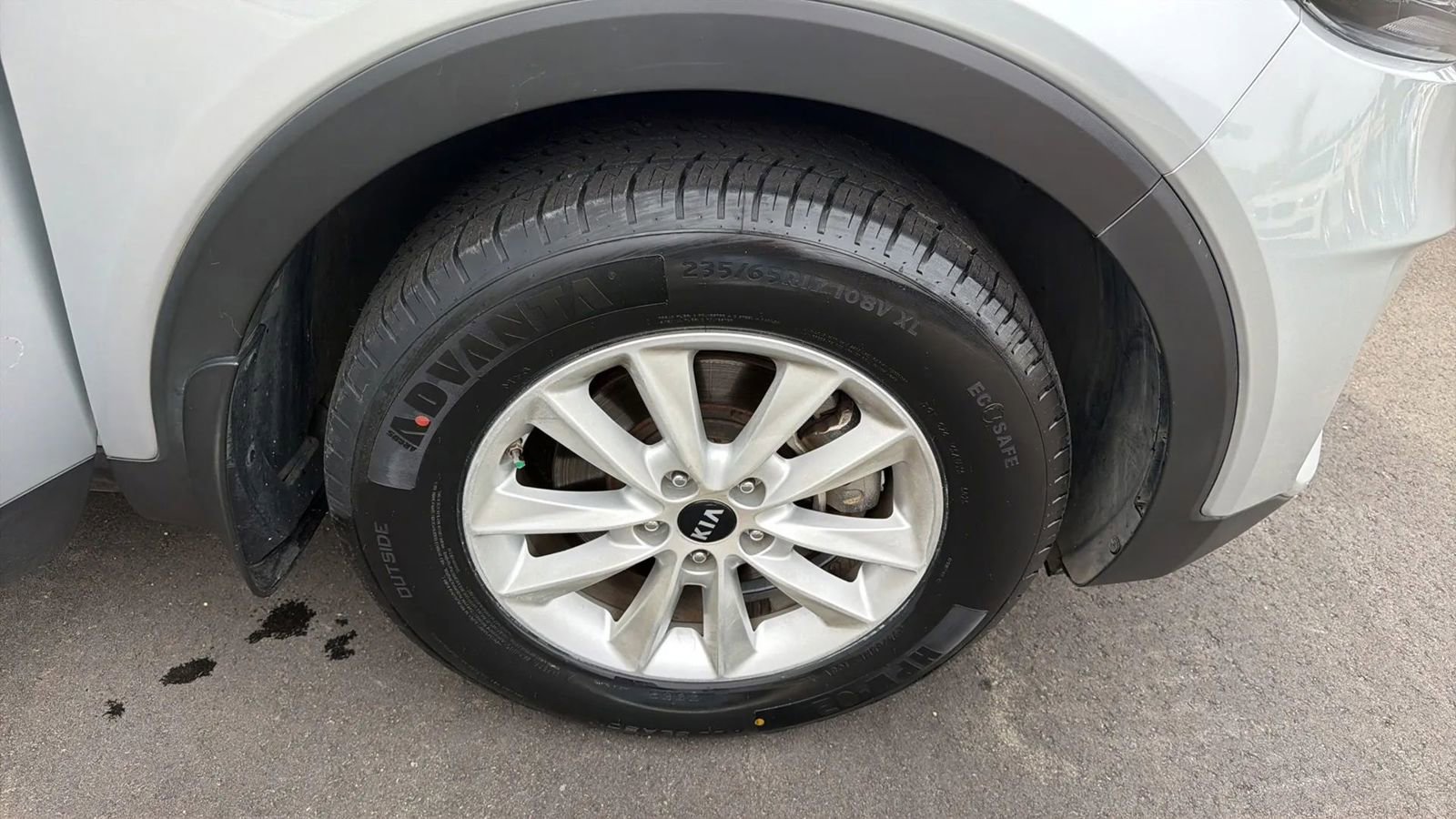 Used 2019 Kia Sorento L image 20