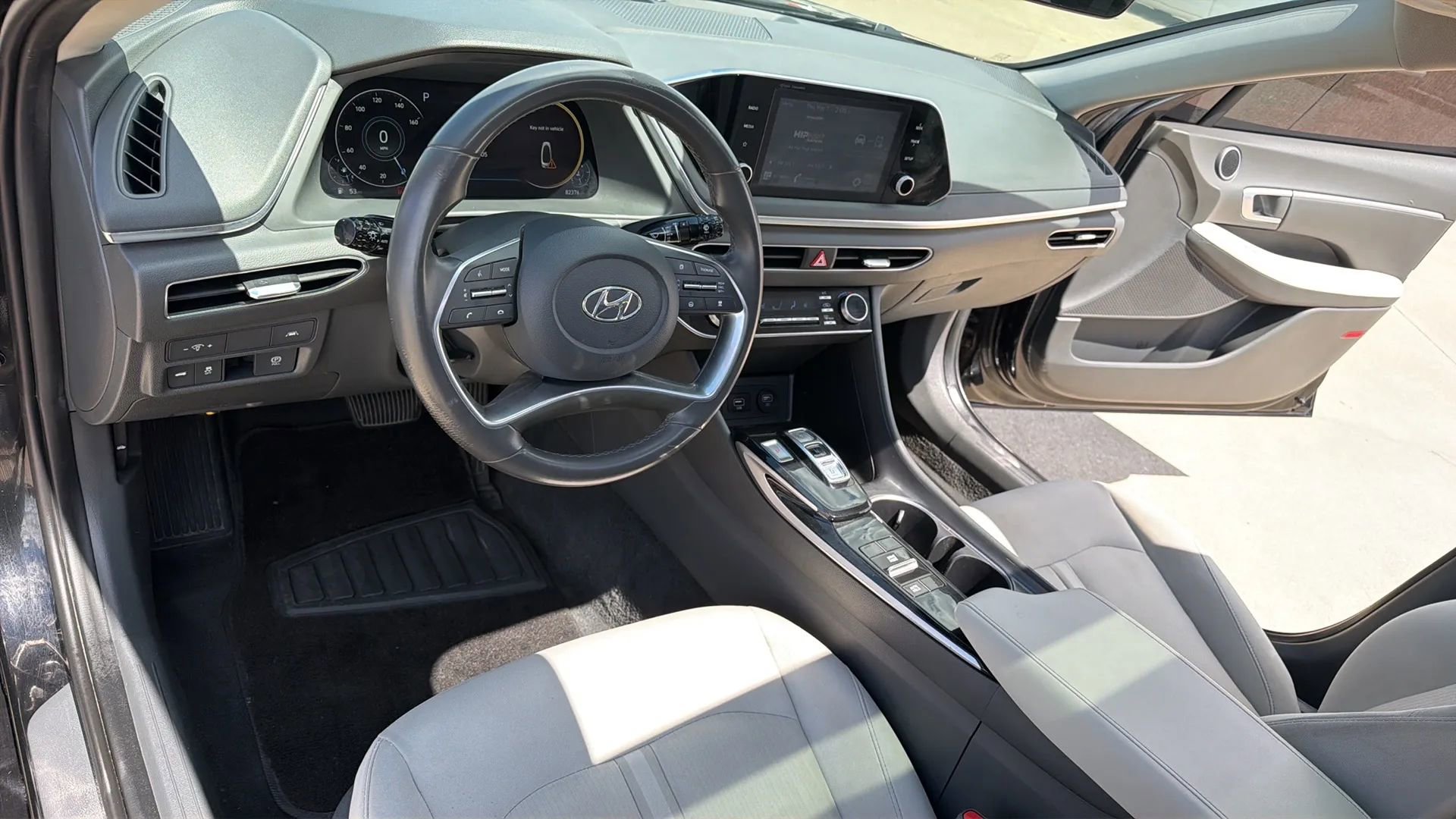 Used 2022 Hyundai Sonata SEL w/ Convenience Package FWD image 34