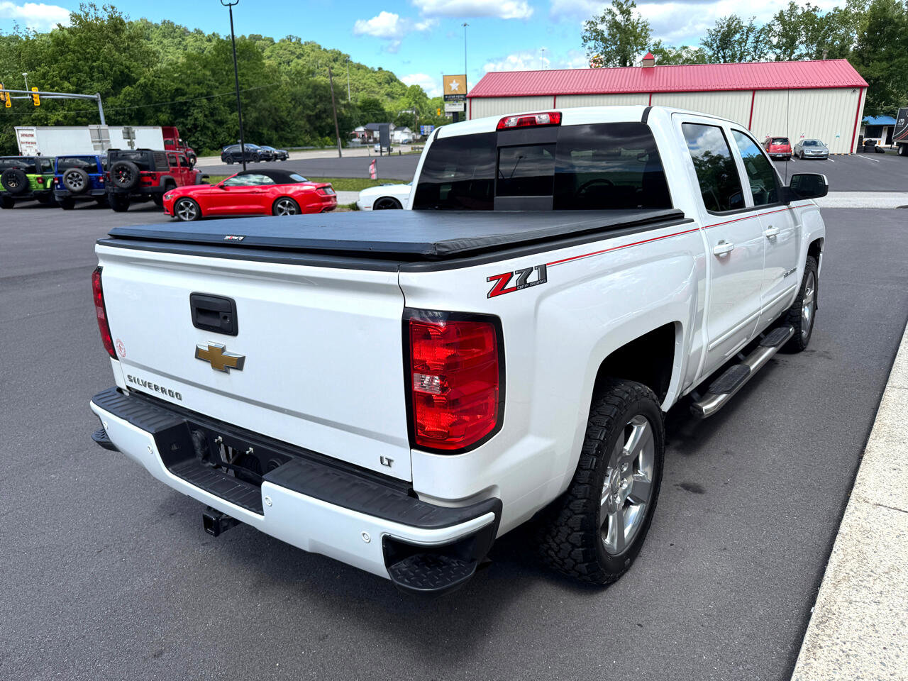 Used 2018 Chevrolet Silverado 1500 LT w/ All Star Edition image 6