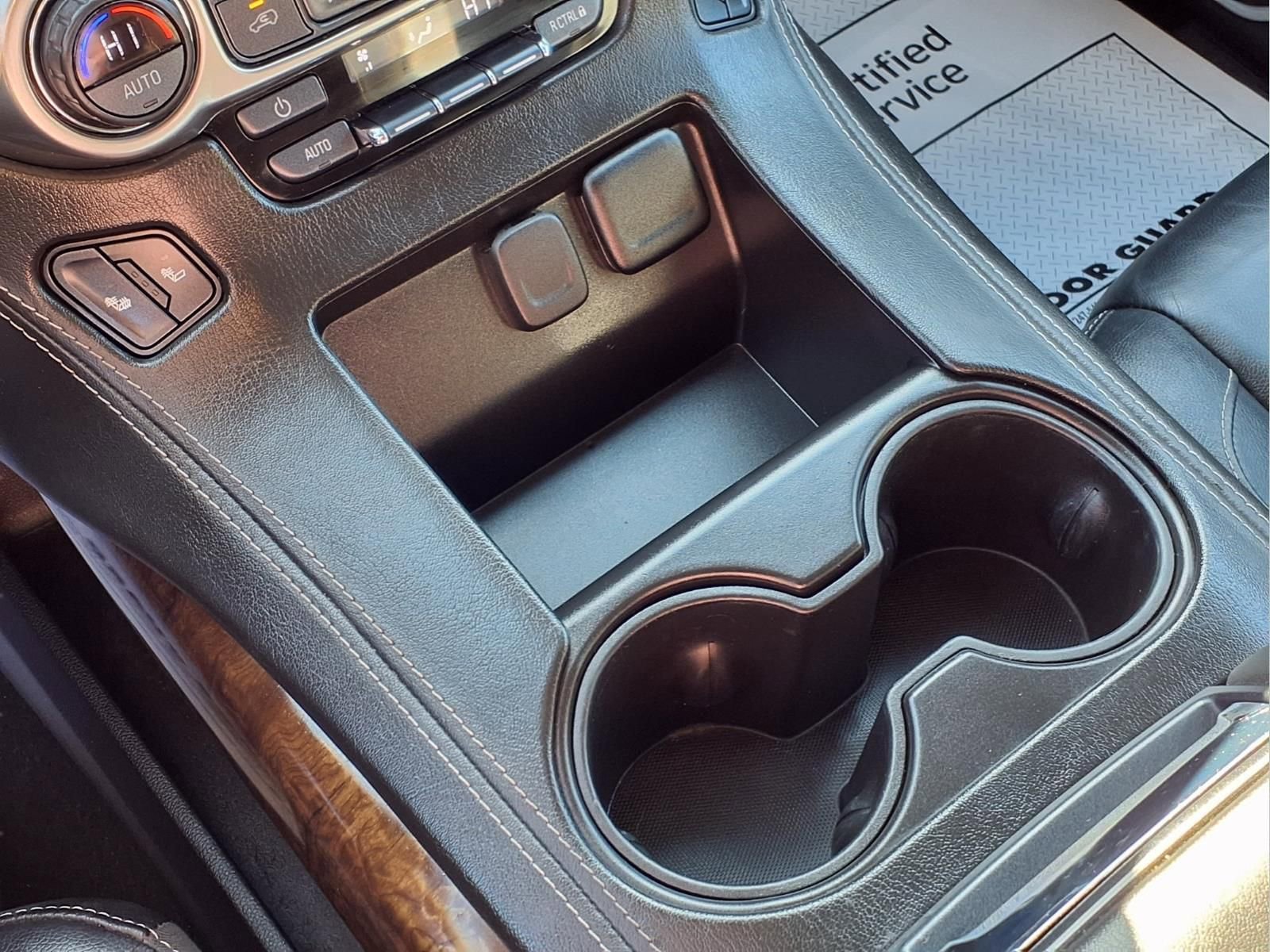 Used 2018 Chevrolet Tahoe LT image 8