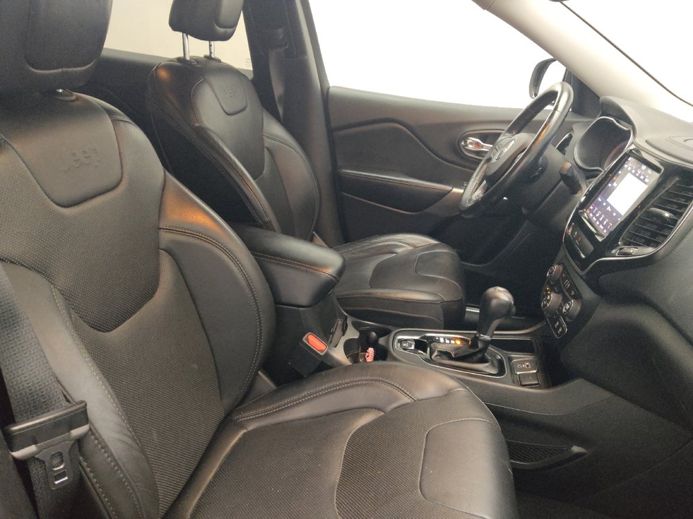 Used 2019 Jeep Cherokee Limited FWD image 21