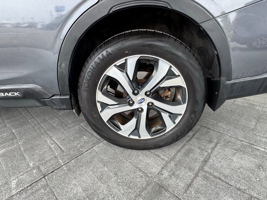 Used 2020 Subaru Outback Limited w/ Popular Package #2 image 4