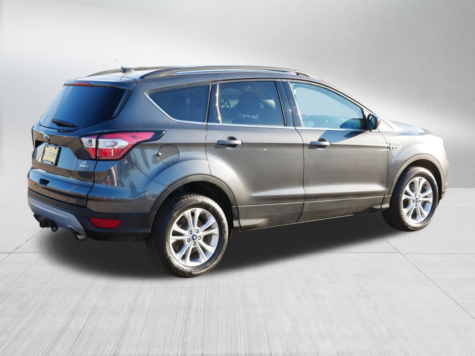 Certified 2017 Ford Escape SE w/ Equipment Group 201A AWD/4WD image 7