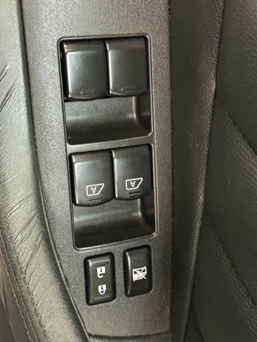 Used 2016 INFINITI QX70 3.7 image 25