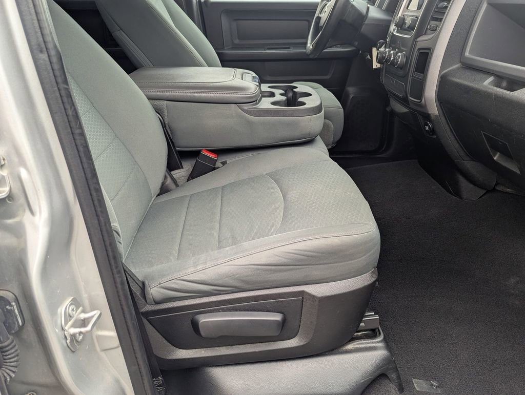 Used 2016 RAM 1500 Express image 22