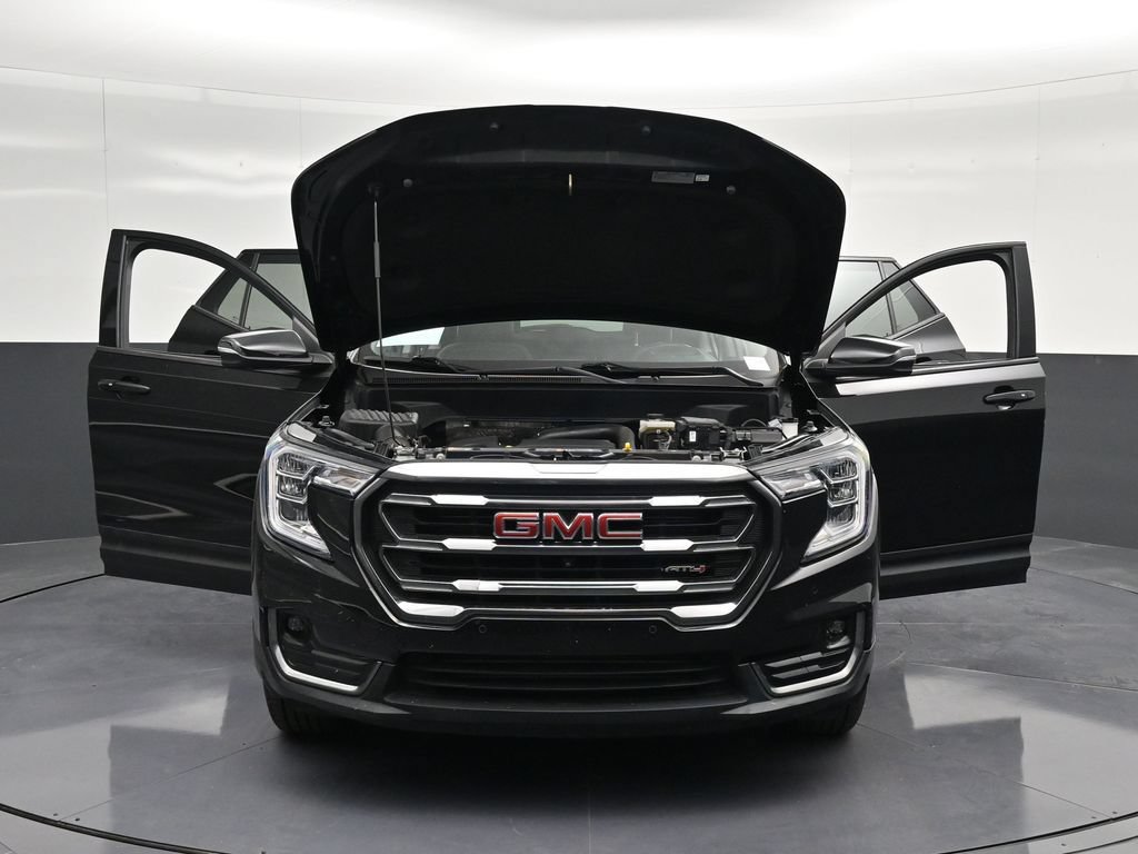 Used 2023 GMC Terrain AT4 w/ Infotainment Package II AWD/4WD image 17