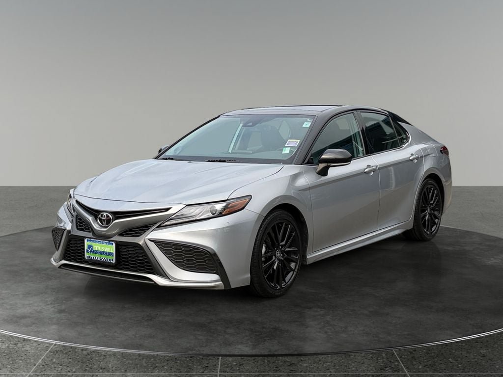 Used 2021 Toyota Camry XSE w/ Navigation Package AWD/4WD image 3