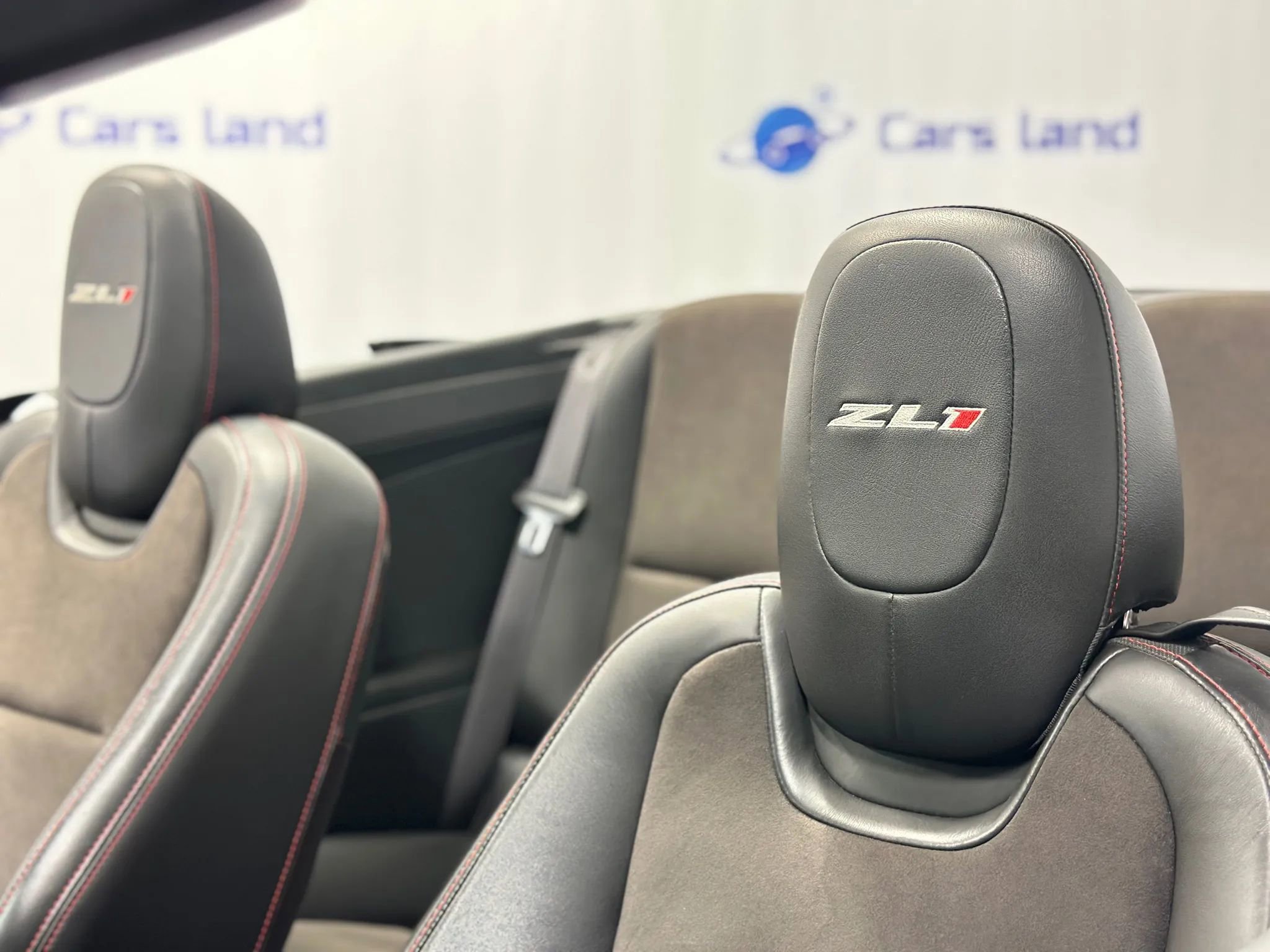 Used 2014 Chevrolet Camaro ZL1 RWD image 21