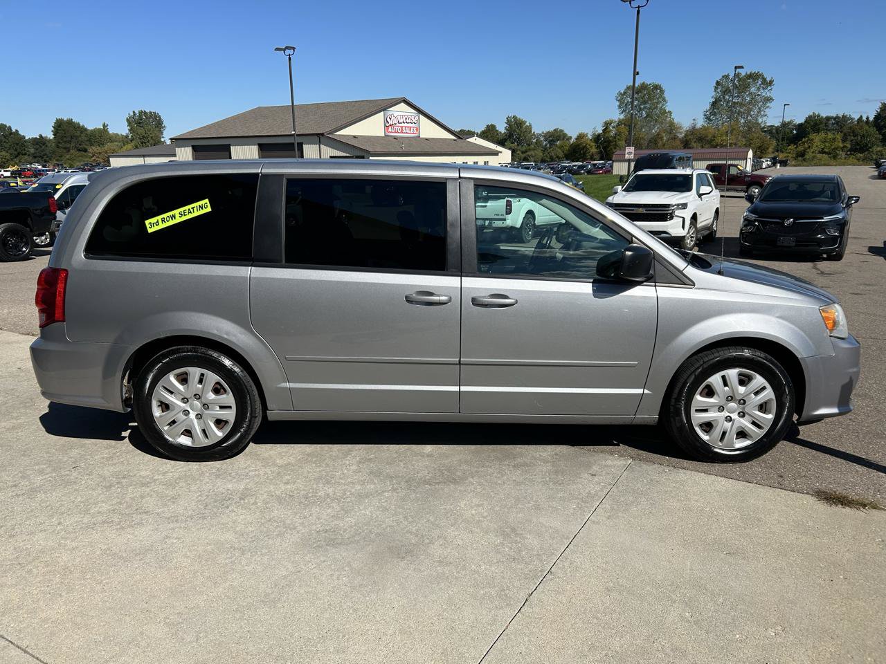 Used 2014 Dodge Grand Caravan SE w/ Quick Order Package 29E SE FWD image 4