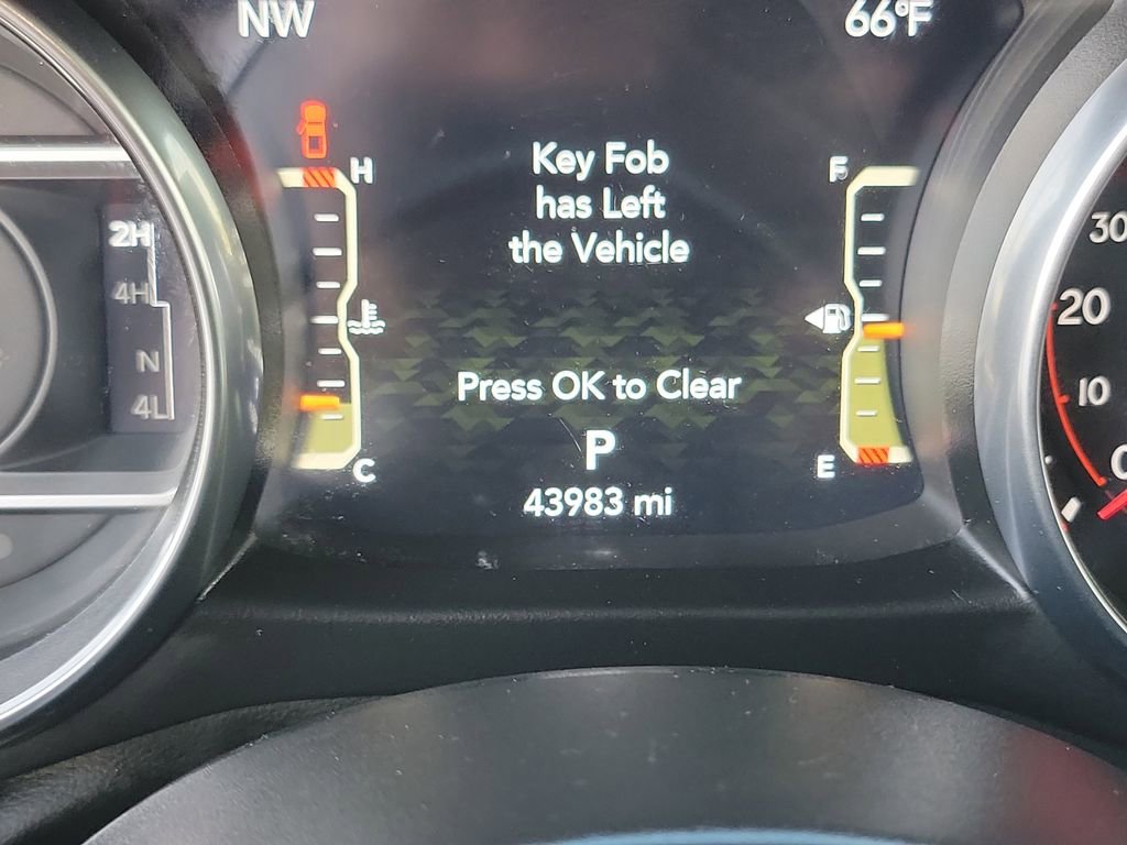 Certified 2022 Jeep Gladiator Rubicon w/ Cold Weather Group image 8