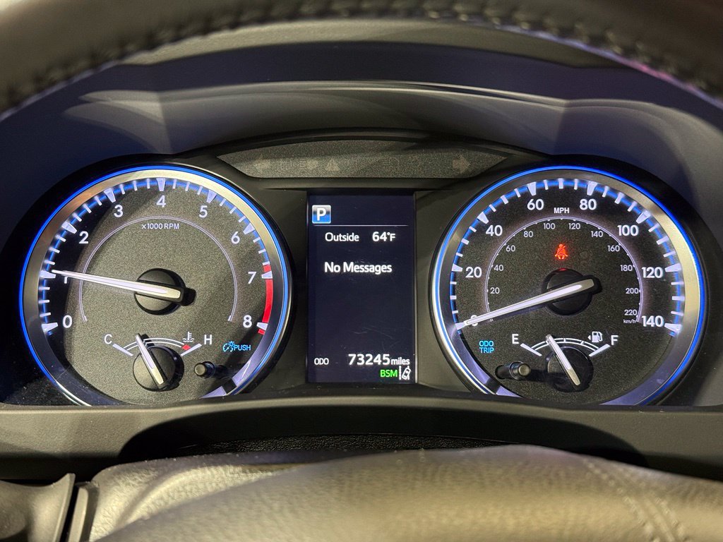 Certified 2019 Toyota Highlander XLE AWD/4WD image 27