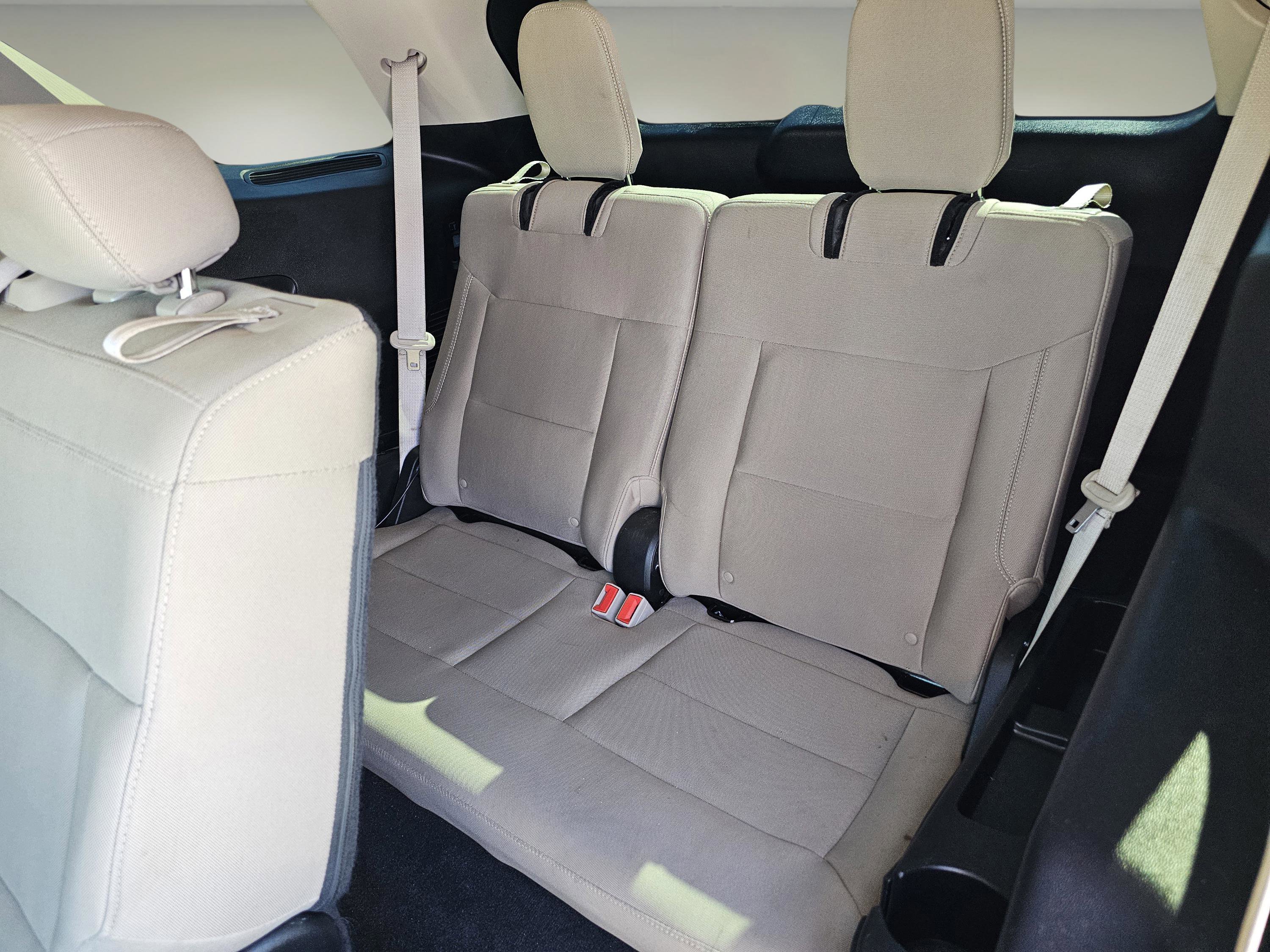 Used 2021 Ford Explorer 2WD image 15