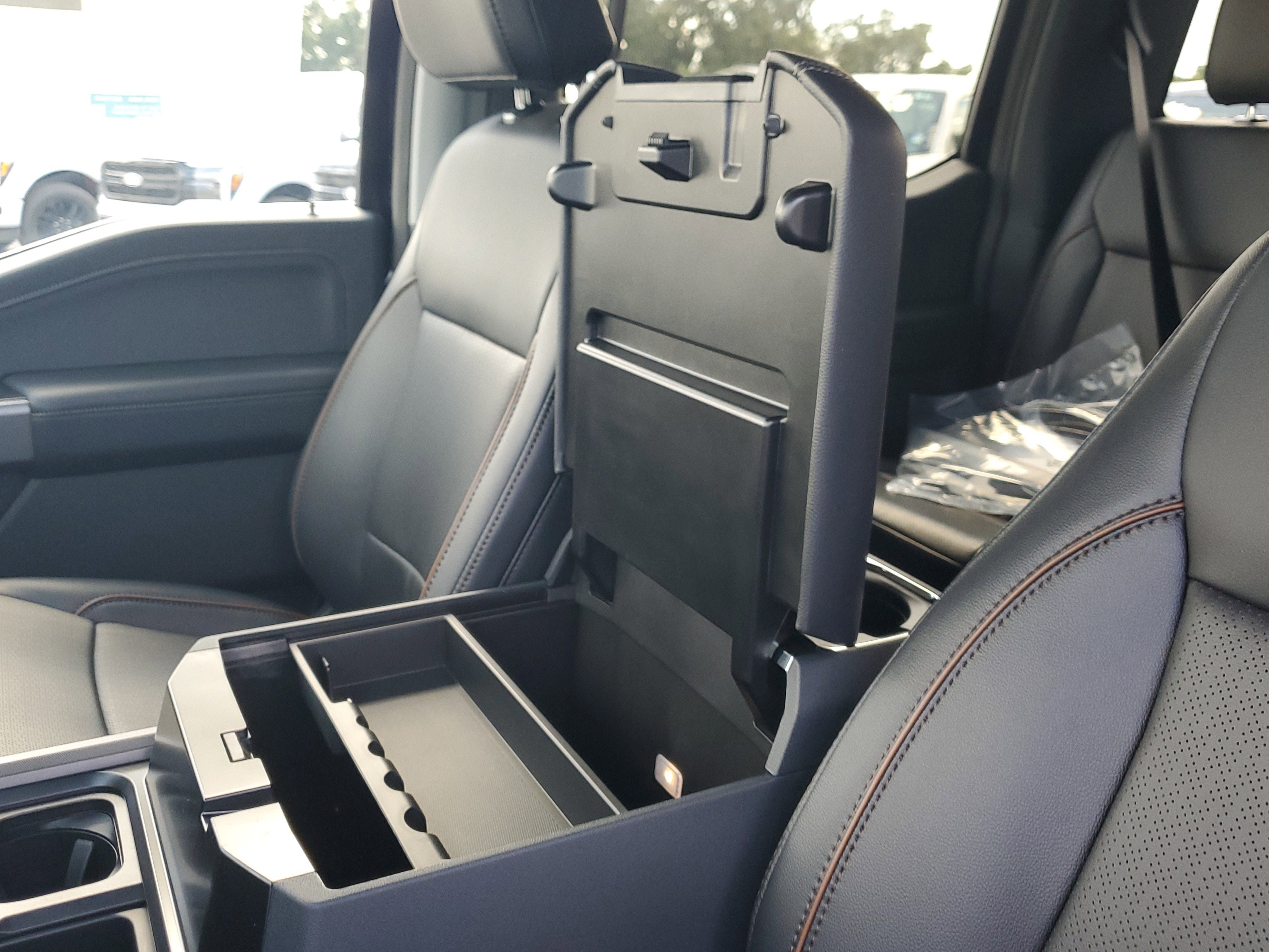 New 2026 Ford F350 Lariat w/ Lariat Premium Package image 18