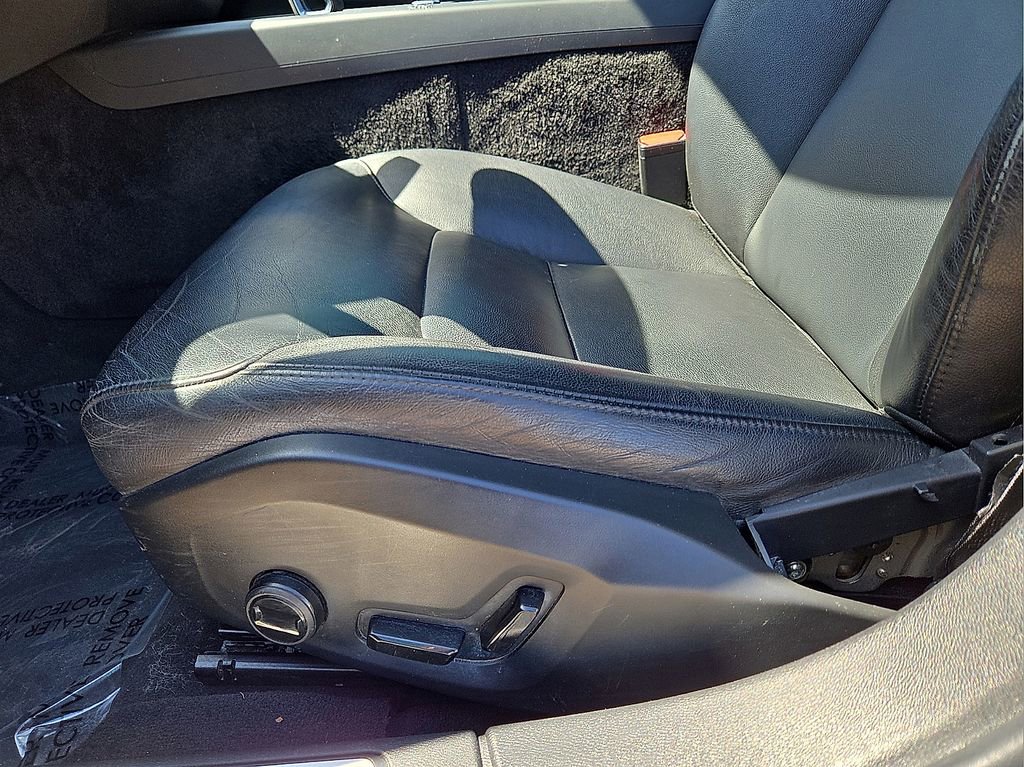 Used 2022 Volvo S60 B5 Momentum image 24