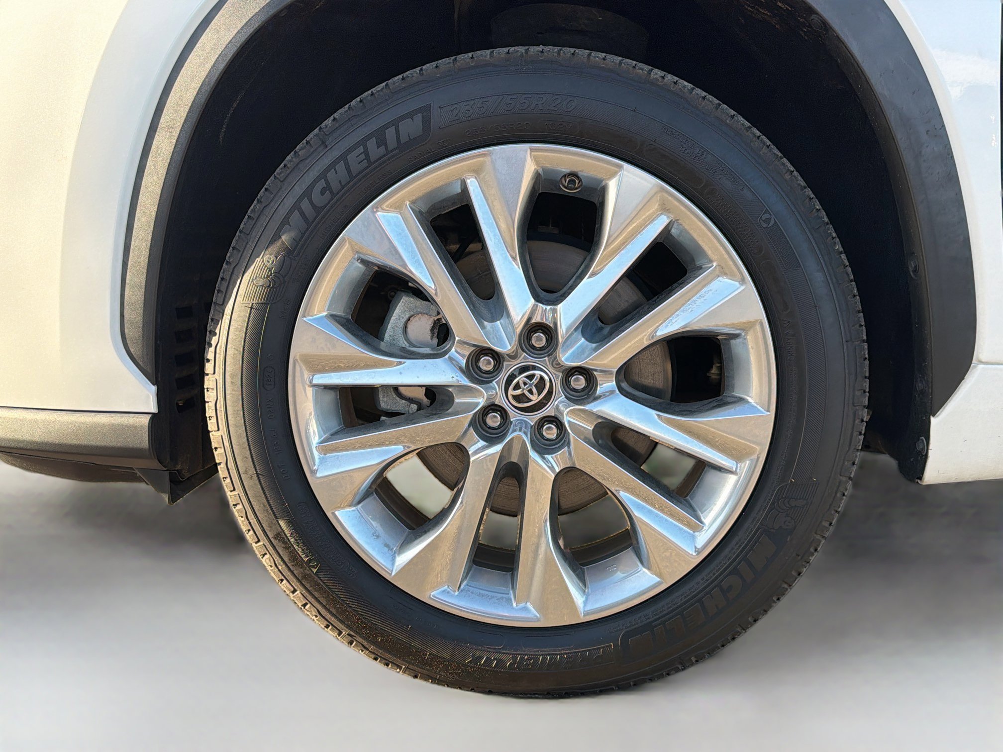 Used 2021 Toyota Highlander Limited image 43