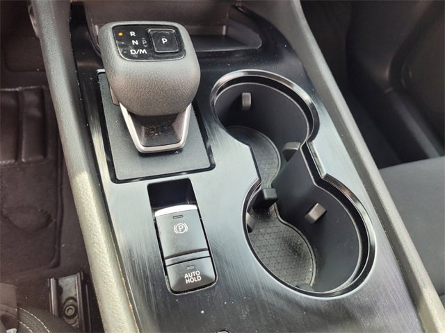 Used 2023 Nissan Rogue S image 19