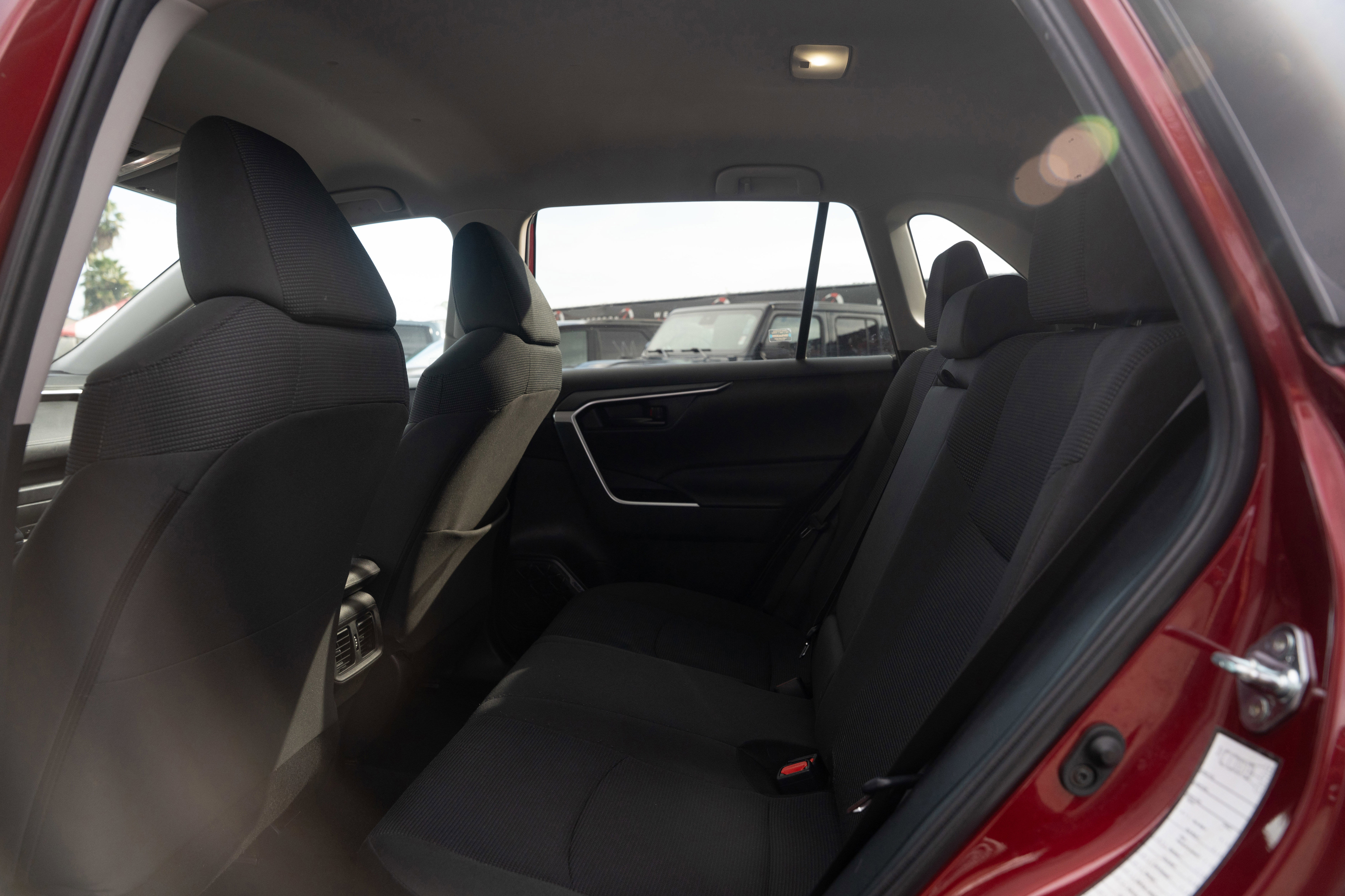 Used 2024 Toyota RAV4 LE image 22