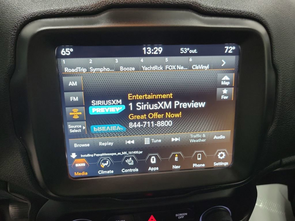 Used 2023 Jeep Renegade Limited image 43