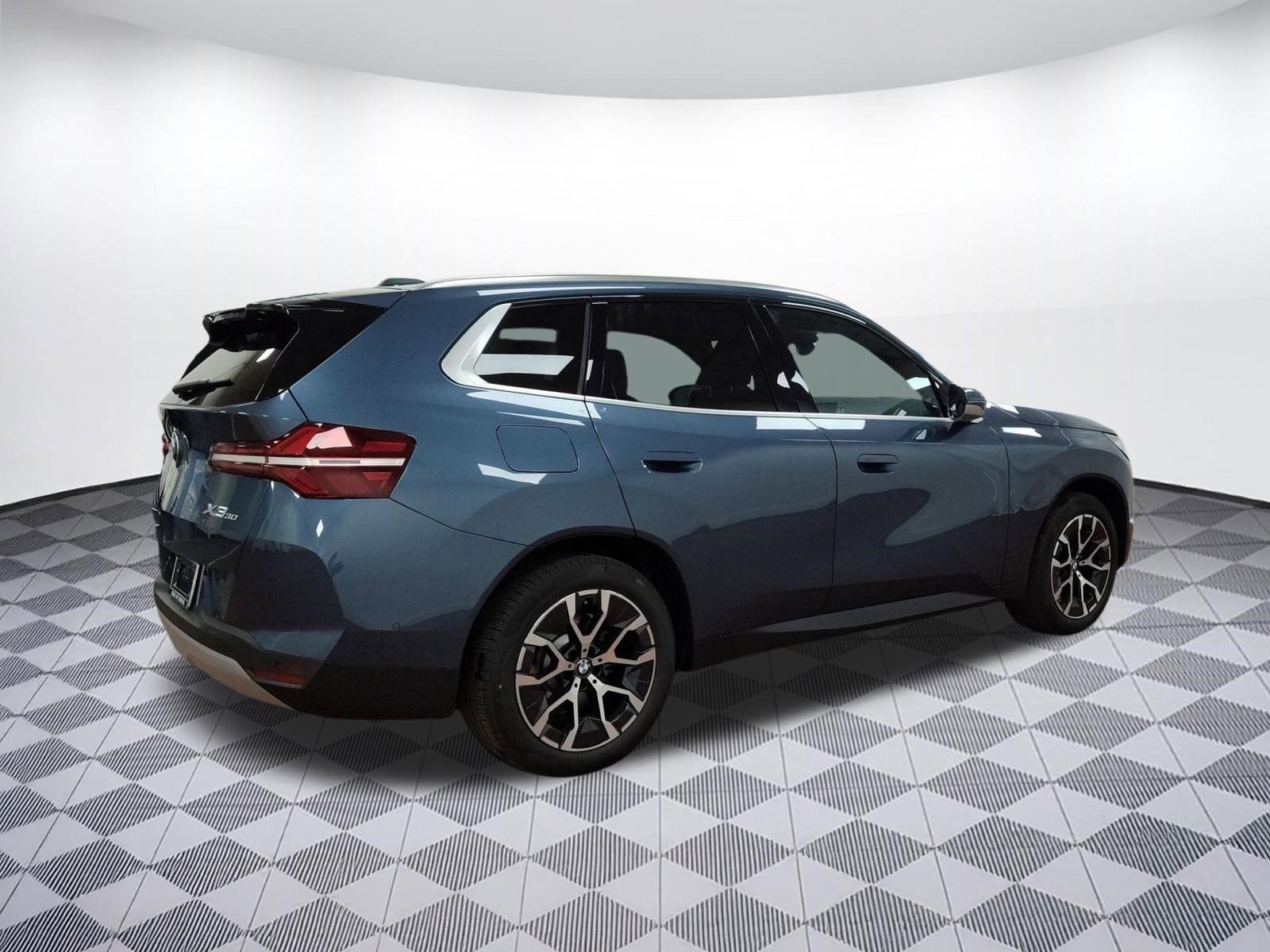 New 2026 BMW X3 xDrive30 w/ Convenience Package image 8