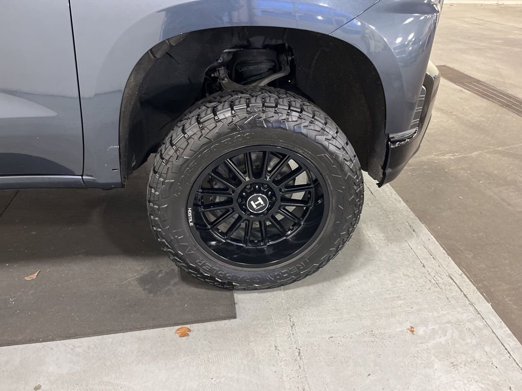 Used 2021 Chevrolet Silverado 1500 LT Trail Boss w/ Convenience Package II image 9