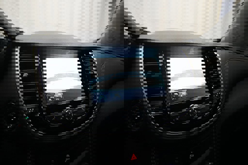 Used 2017 Chevrolet Trax LT w/ Driver Confidence Package image 19