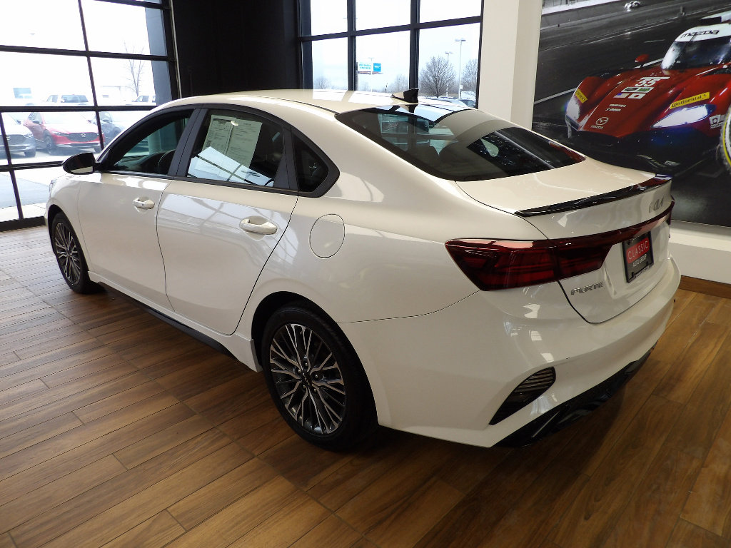 Used 2023 Kia Forte GT-Line image 8